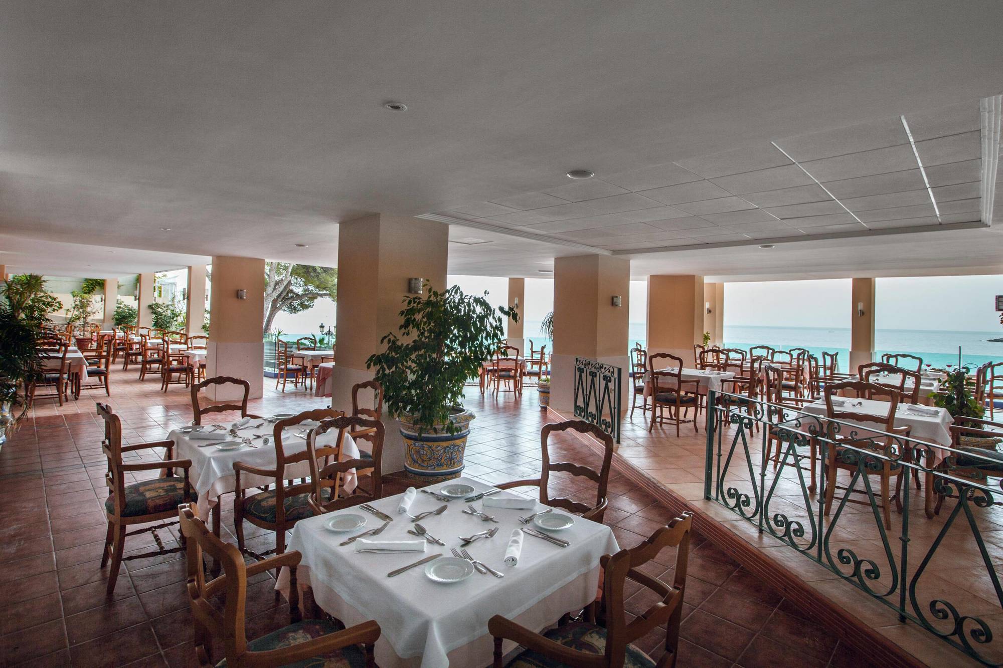 Hotel Europe Playa Marina - Adults Only 4*